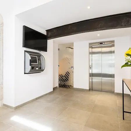 Apartment Garrett 48 *