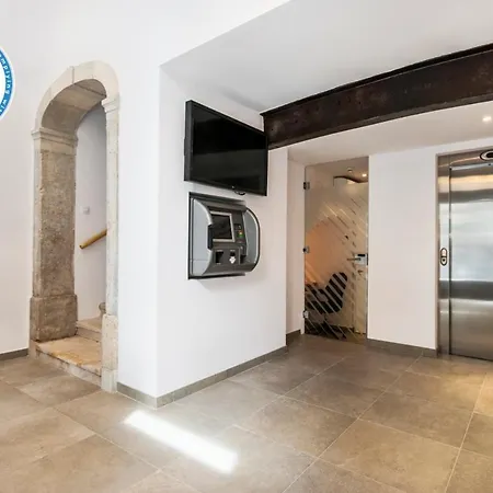 Garrett 48 Apartment Lissabon