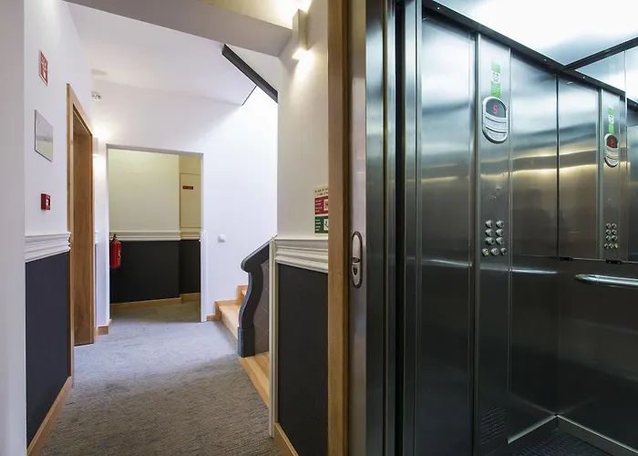 Casa Solayme Garrett * Lisbon